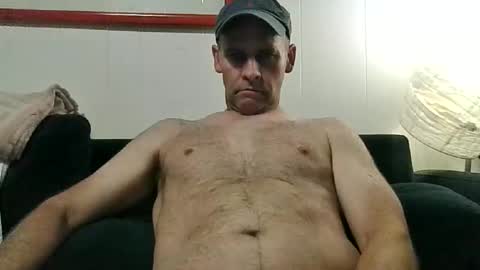 4nuf online show from April 16, 8:20 pm