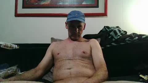 4nuf online show from December 24, 9:17 am