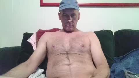 4nuf online show from February 10, 8:21 pm