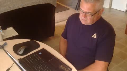 Snapshot of 55mnc chatting on September 29, 9:54 pm Joe online show from September 29, 9:54 pm