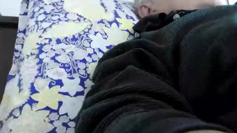 5ar5rooooov online show from December 3, 1:39 pm