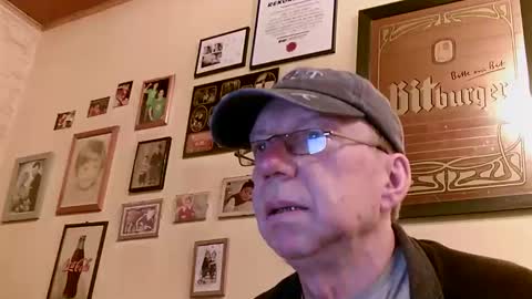 Snapshot of 64shorty chatting on September 24, 4:38 pm 64shorty online show from September 24, 4:38 pm