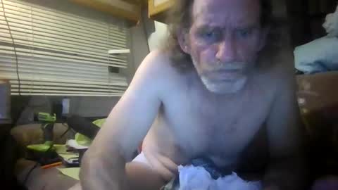 get wet online show from November 26, 9:45 am