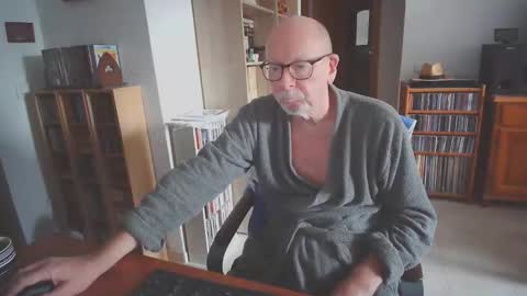  Papi  online show from October 14, 7:15 am