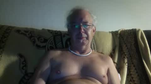 808dred online show from October 19, 9:12 am