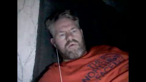 Snapshot of 81jonnyx chatting on January 8, 7:55 am 81jonnyx online show from January 8, 7:55 am