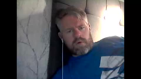 Snapshot of 81jonnyx chatting on January 9, 11:14 am 81jonnyx online show from January 9, 11:14 am