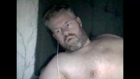 Snapshot of 81jonnyx chatting on January 2, 8:39 am 81jonnyx online show from January 2, 8:39 am