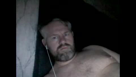 Snapshot of 81jonnyx chatting on January 16, 9:19 pm 81jonnyx online show from January 16, 9:19 pm