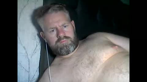 Snapshot of 81jonnyx chatting on February 1, 11:37 pm 81jonnyx online show from February 1, 11:37 pm