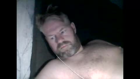 Snapshot of 81jonnyx chatting on February 11, 7:54 am 81jonnyx online show from February 11, 7:54 am