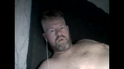 Snapshot of 81jonnyx chatting on March 8, 7:46 am 81jonnyx online show from March 8, 7:46 am