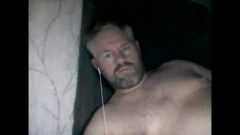 Snapshot of 81jonnyx chatting on January 4, 9:20 pm 81jonnyx online show from January 4, 9:20 pm