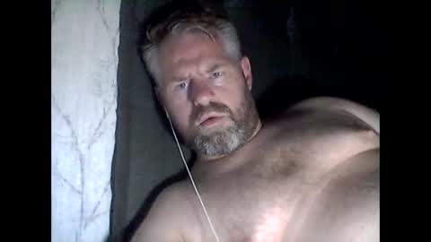 Snapshot of 81jonnyx chatting on September 14, 8:33 pm 81jonnyx online show from September 14, 8:33 pm