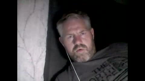 Snapshot of 81jonnyx chatting on September 18, 11:18 pm 81jonnyx online show from September 18, 11:18 pm