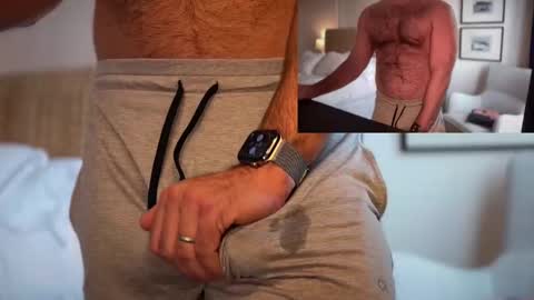 8incher NYC online show from October 20, 4:11 pm