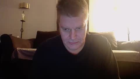 989guy online show from November 12, 2:17 am