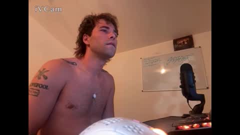 99jackylegs online show from October 7, 12:26 am