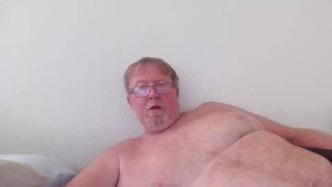 9gecko696969 online show from March 11, 12:23 pm