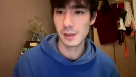 Snapshot of 9thislandd chatting on February 14, 4:47 am 9thislandd online show from February 14, 4:47 am