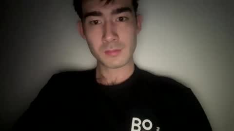 Snapshot of 9thislandd chatting on December 8, 6:54 am 9thislandd online show from December 8, 6:54 am