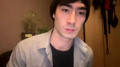 Snapshot of 9thislandd chatting on January 25, 6:12 am 9thislandd online show from January 25, 6:12 am