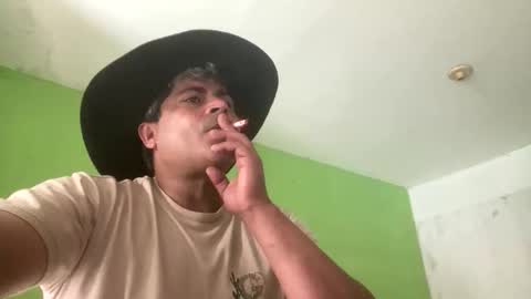 9vinhocamshow online show from April 9, 10:43 am