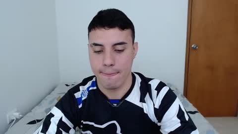 Alex online show from February 3, 3:06 pm