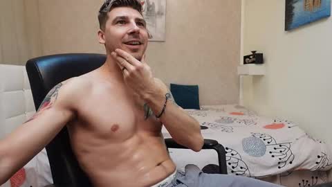 Alex online show from November 3, 4:49 am