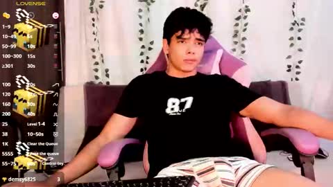 Snapshot of _an_drew18 chatting on September 28, 4:05 pm _an_drew18 online show from September 28, 4:05 pm