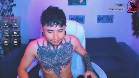 Lunita  online show from April 3, 3:25 am