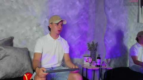 Snapshot of _bruno_bs chatting on September 23, 2:00 am BRUNO online show from September 23, 2:00 am