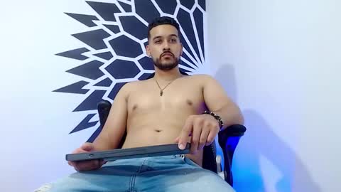 CRIS online show from February 25, 12:47 am