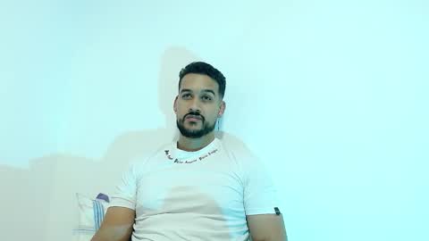 CRIS online show from February 8, 1:22 am