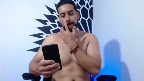 CRIS online show from January 4, 4:01 am