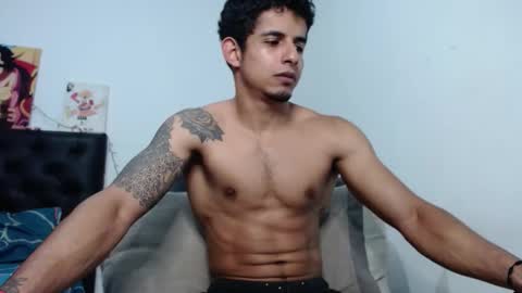  crissgex  online show from February 21, 6:36 am