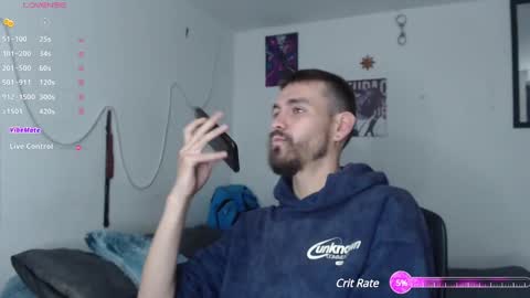 Snapshot of _delacruz911_ chatting on January 10, 3:16 pm delacruz online show from January 10, 3:16 pm