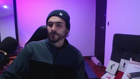 delacruz online show from October 13, 4:29 am