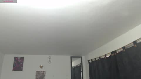 Snapshot of _delacruz911_ chatting on January 11, 7:49 pm delacruz online show from January 11, 7:49 pm