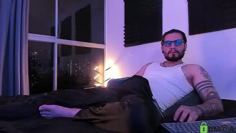  -         online show from June 5, 1:21 am