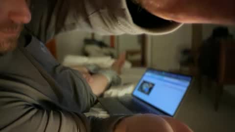 Snapshot of _ginger_boy chatting on September 28, 10:08 pm Ginger boy online show from September 28, 10:08 pm