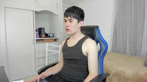 Snapshot of _jamesboy chatting on September 10, 12:31 am James online show from September 10, 12:31 am