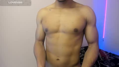Snapshot of _jhean_paul_ chatting on February 16, 12:54 pm Paul online show from February 16, 12:54 pm
