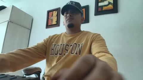 jordan online show from December 5, 1:40 pm