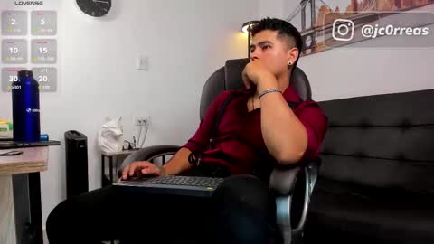 _juanes__ online show from October 26, 10:34 pm