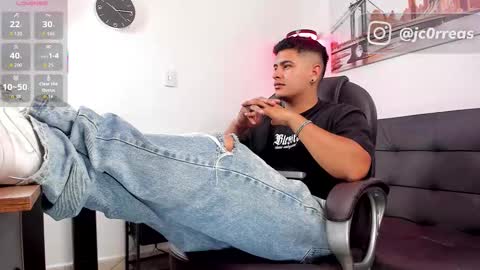 _juanes__ online show from October 16, 10:40 pm