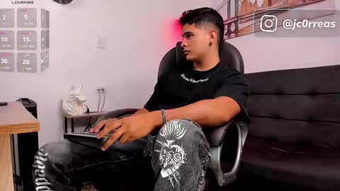 _juanes__ online show from November 2, 11:53 pm