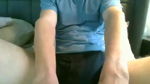 _kindeyess online show from October 20, 5:50 pm