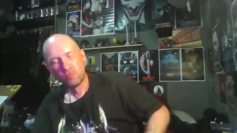 That guy online show from October 20, 3:54 am