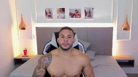 _matthew_santos_ online show from June 2, 12:00 am
